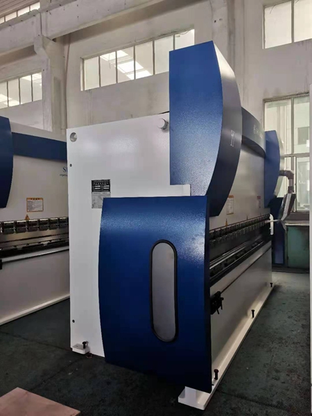 160噸4米高速數(shù)控折彎?rùn)C(jī)