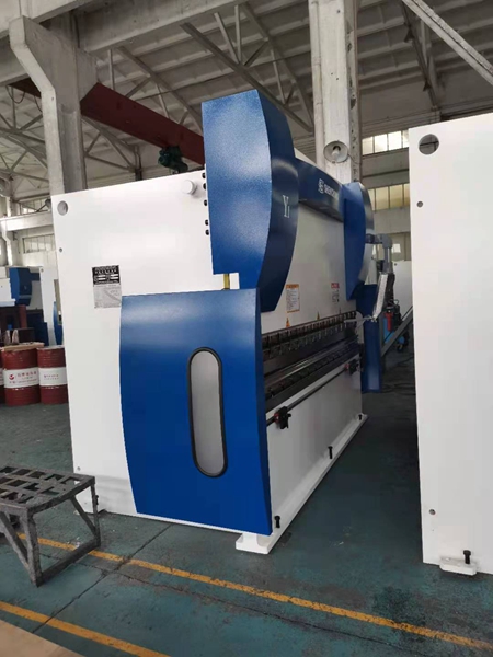 160噸3米2數(shù)控折彎?rùn)C(jī)