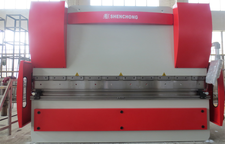 300噸4米數(shù)控折彎機(jī)